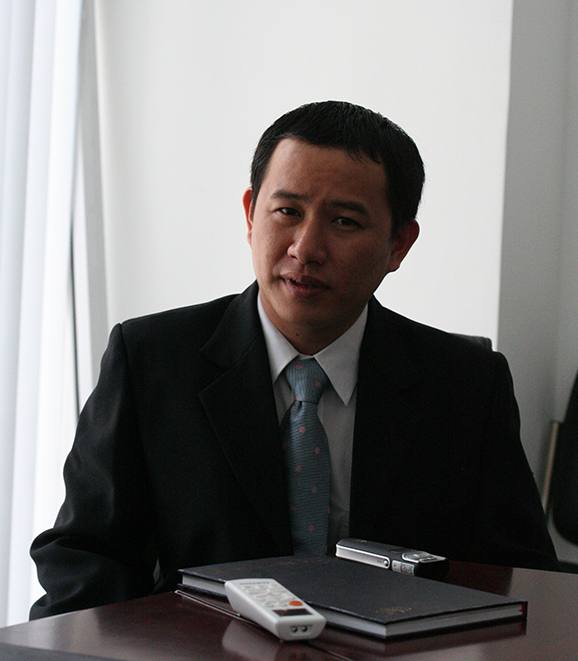 Mr. VẬN